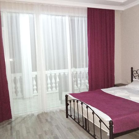 Geno Guest House Квариати Екстериор снимка