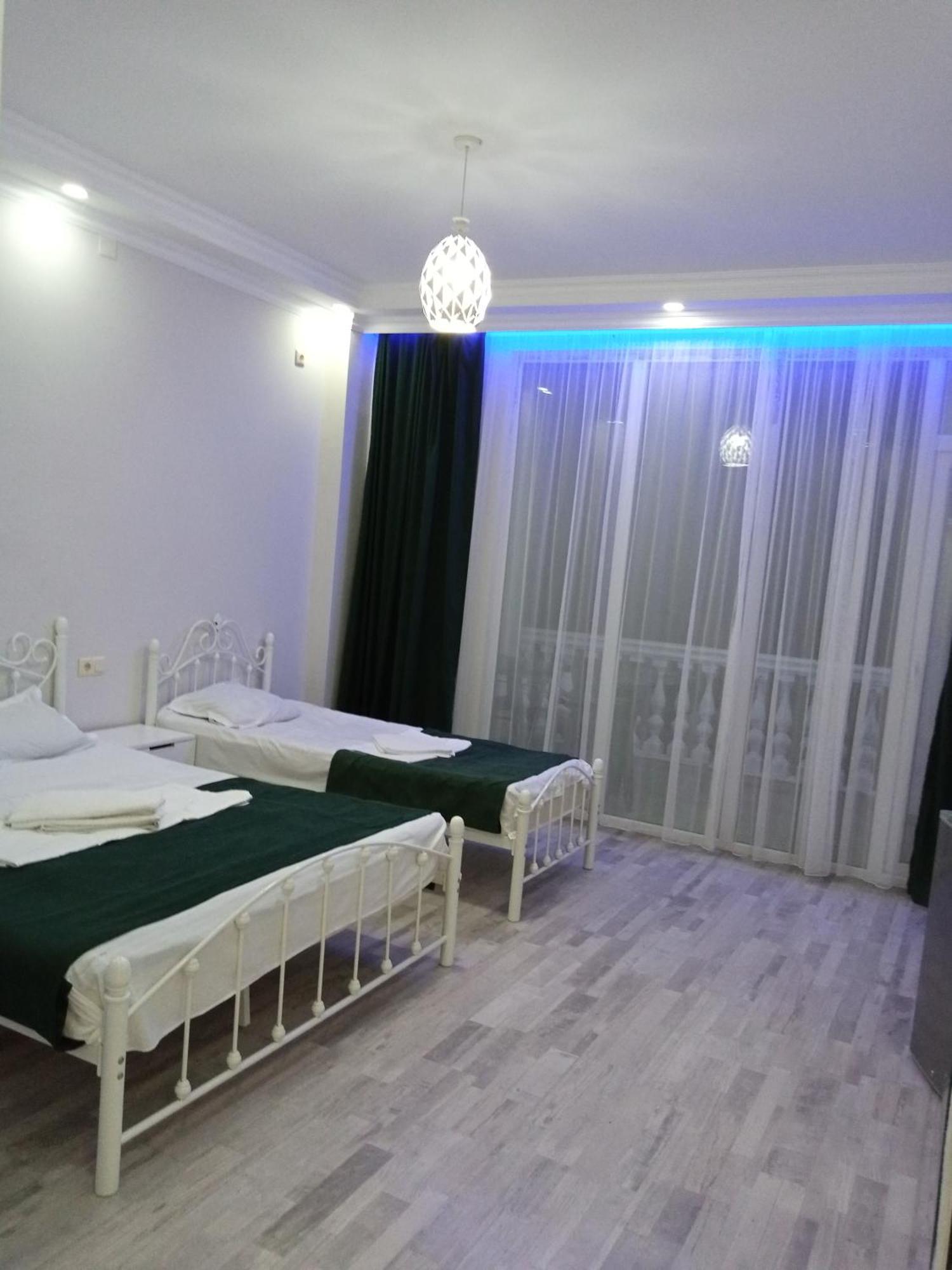 Geno Guest House Квариати Екстериор снимка