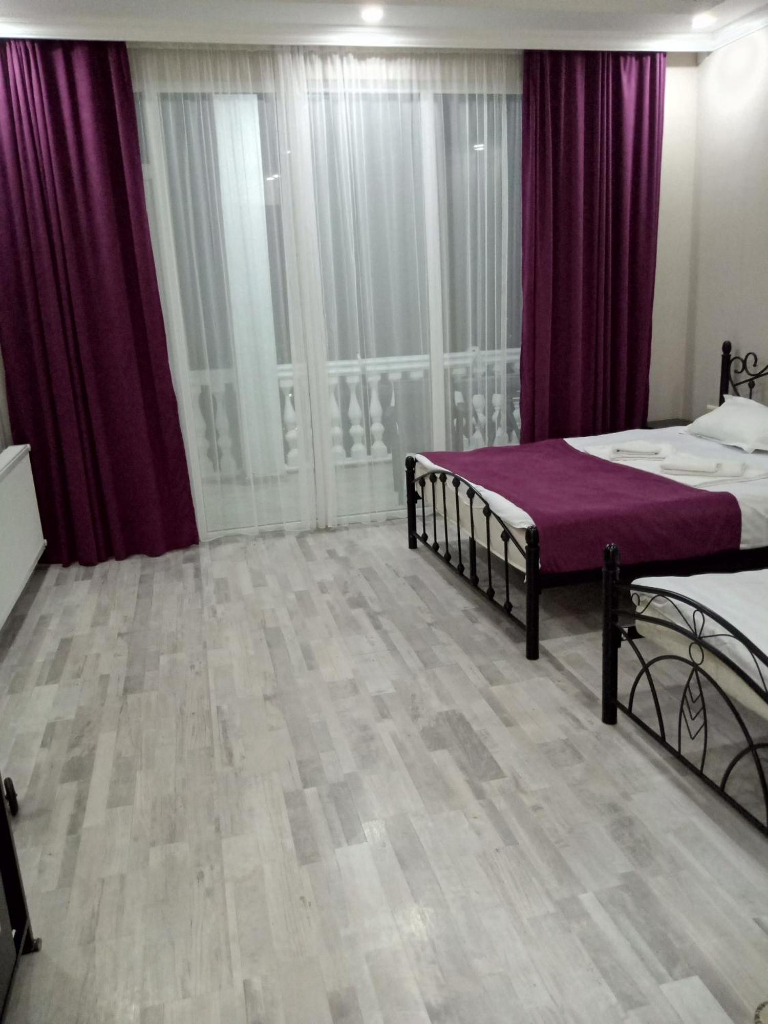 Geno Guest House Квариати Екстериор снимка