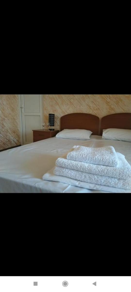 Geno Guest House Квариати Стая снимка